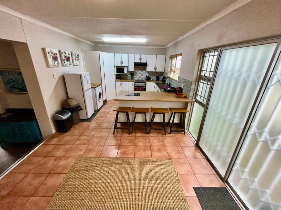 To Let 2 Bedroom Property for Rent in Beacon Bay Eastern Cape